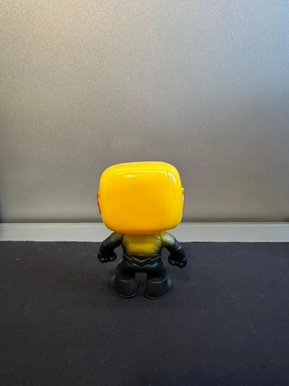 Funko Pop - Reverse Flash #215 DC - Foto 3