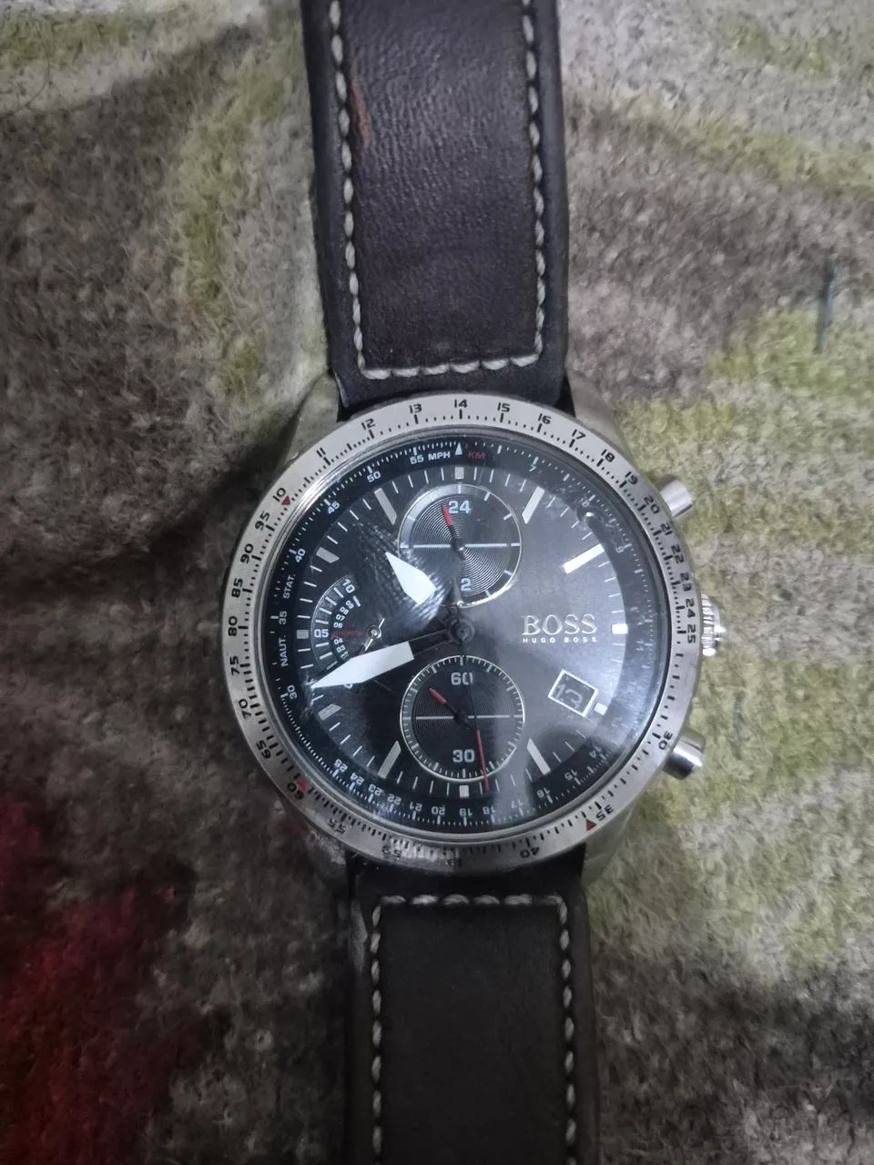 Relógio ugo boss pulseira de couro 