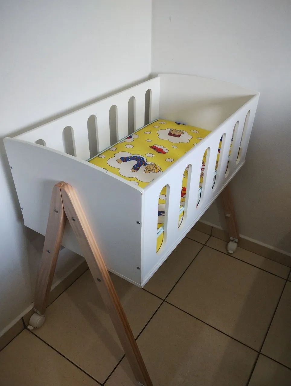 Vendo berço pequeno