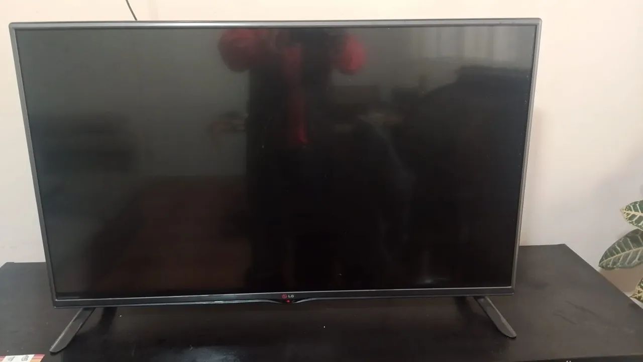 TELEVISÃO LG NÃO É SMART 