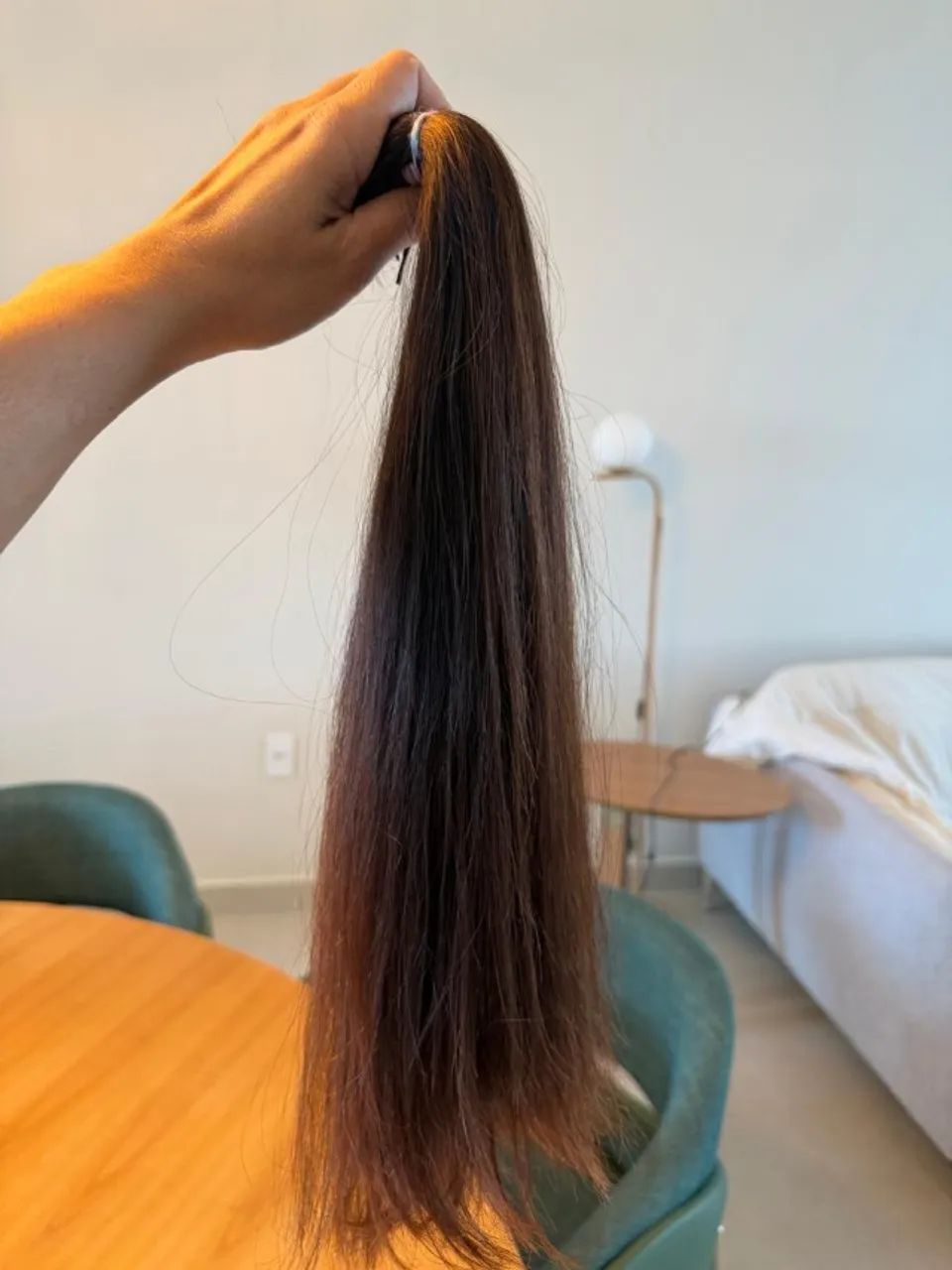 Mega hair morena iluminada 