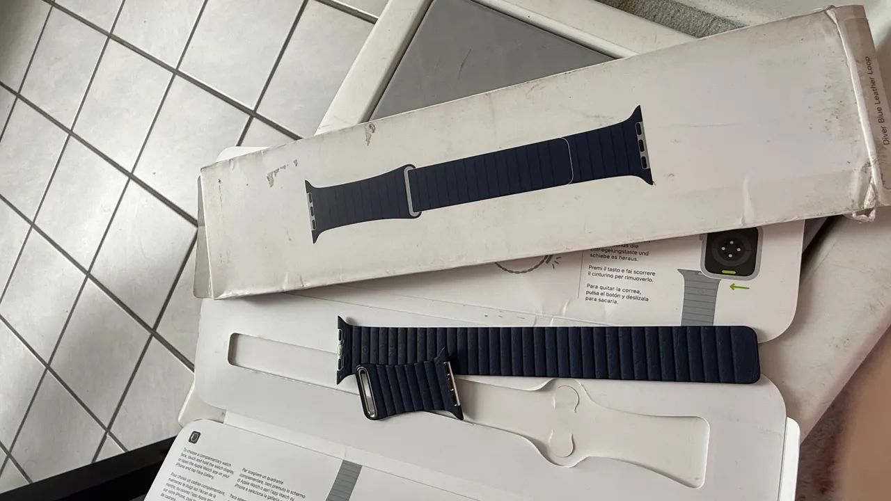 Pulseira Apple Couro 42/44/45/46/49 Original  - Foto 2