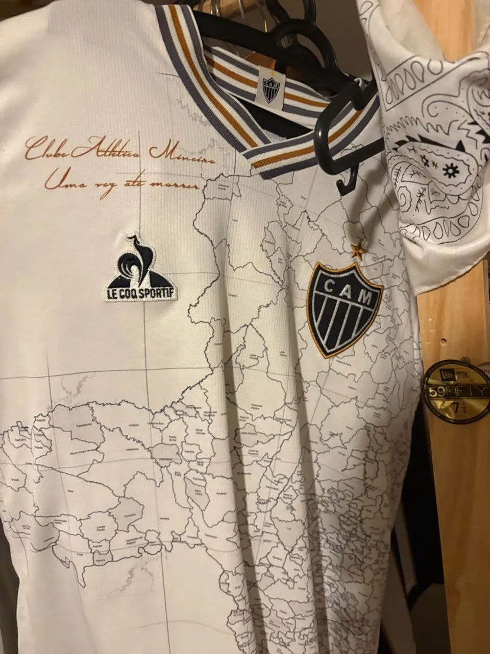 Troco camisa Atlético Mineiro 