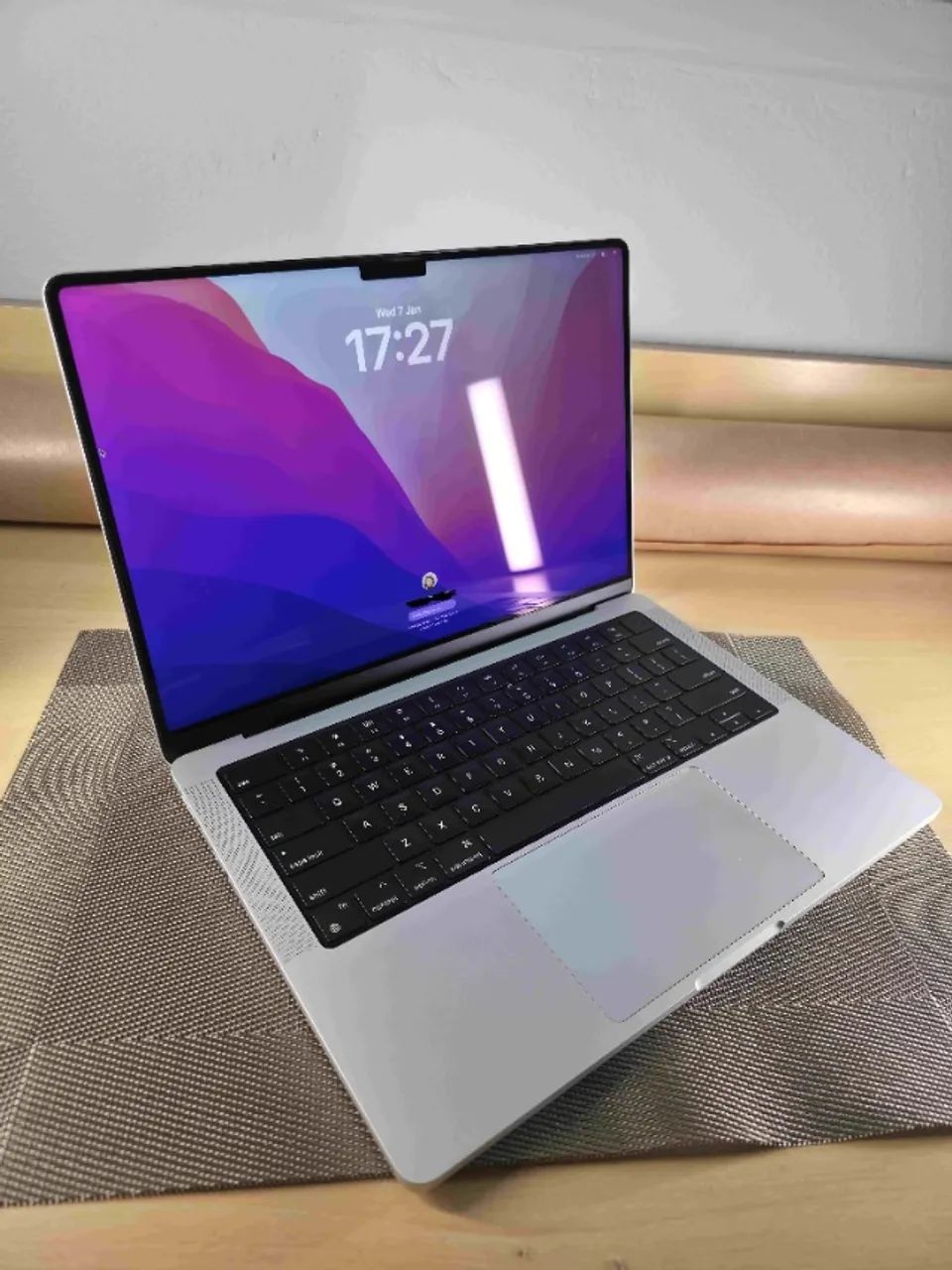 Macbook Pro Max M1 Max 64gb Ram 2tb Ssd Touch ID - Notebooks