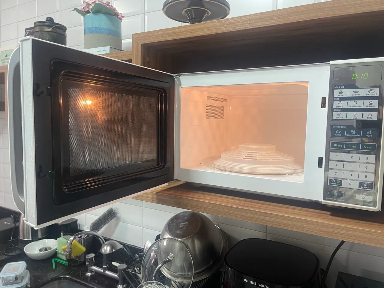 Microondas Midea 31L - Foto 3