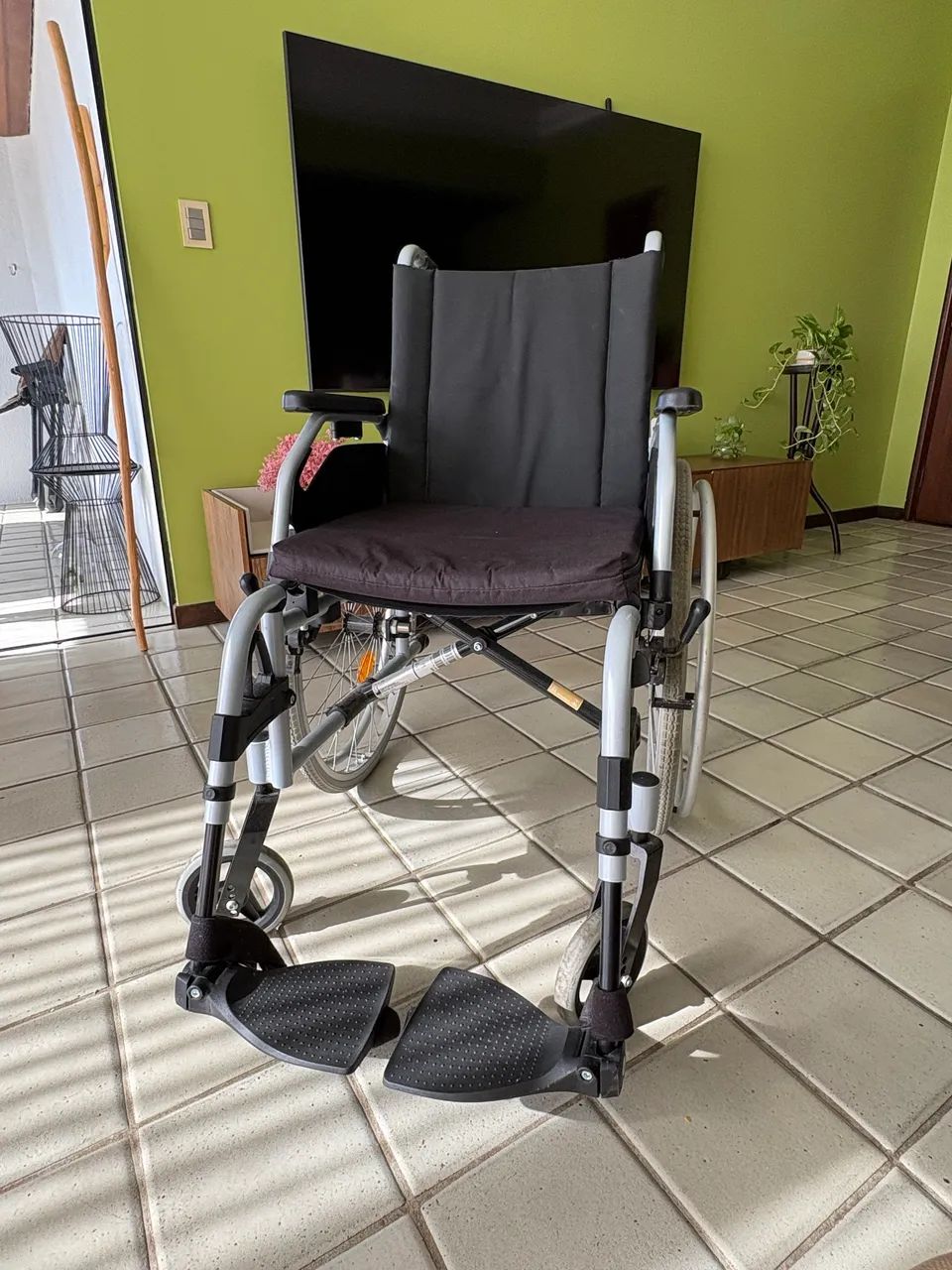 CADEIRA DE RODAS OTTOBOCK