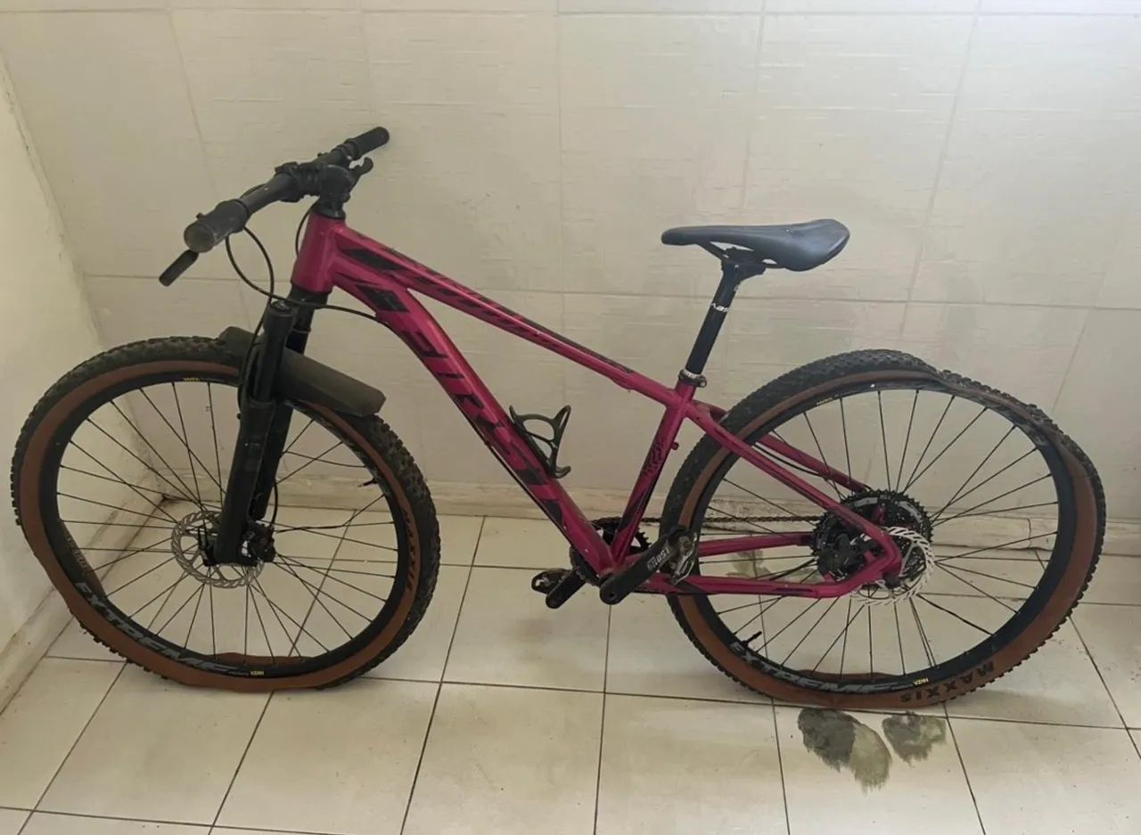 Bicicleta  - Foto 3