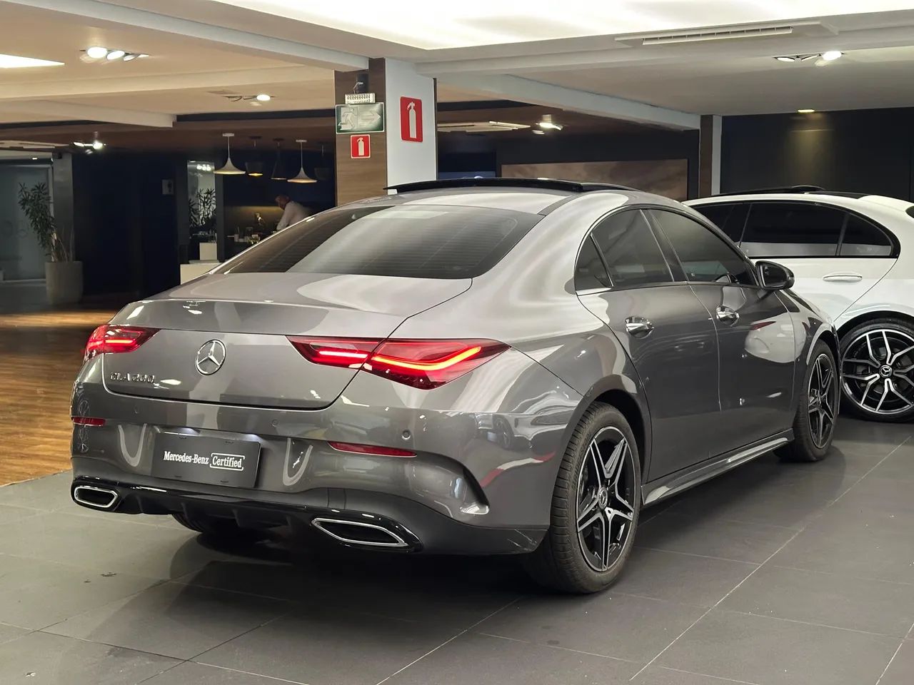 Mercedes-Benz Cla-200 2024