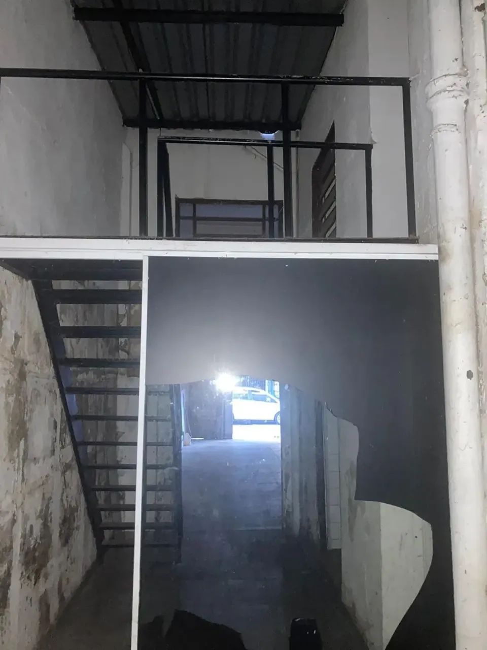 Loja para locacao. Excelente ponto comercial com , 110 mts Vila Isabel - Foto 2