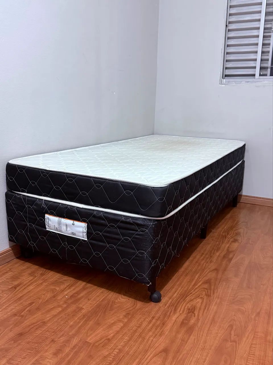 Cama Box Solteiro Castor + Colchão - Pouco Uso - R$ 400