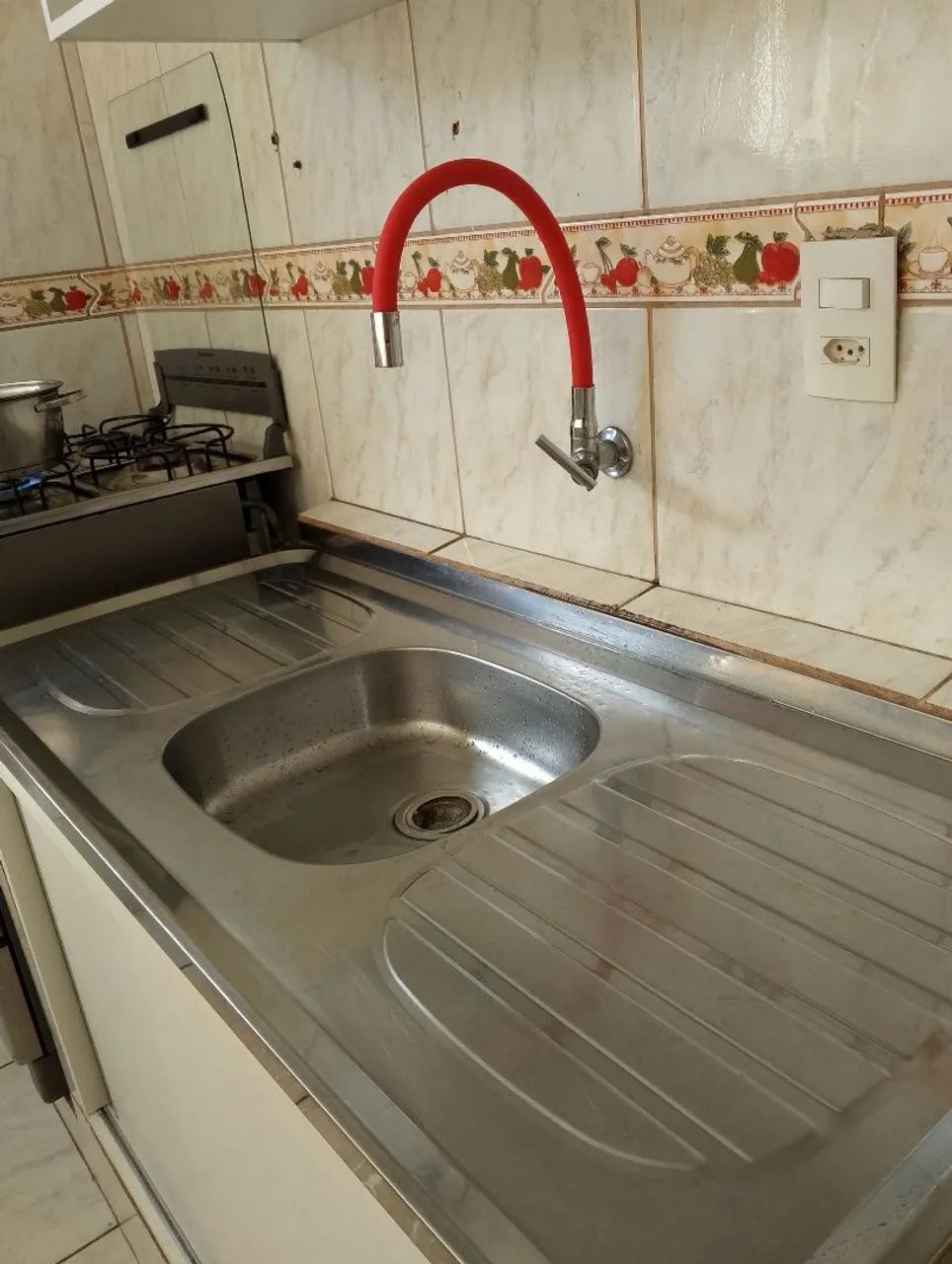 Venda de apartamento 2 quartos, bem localizado. - Foto 2