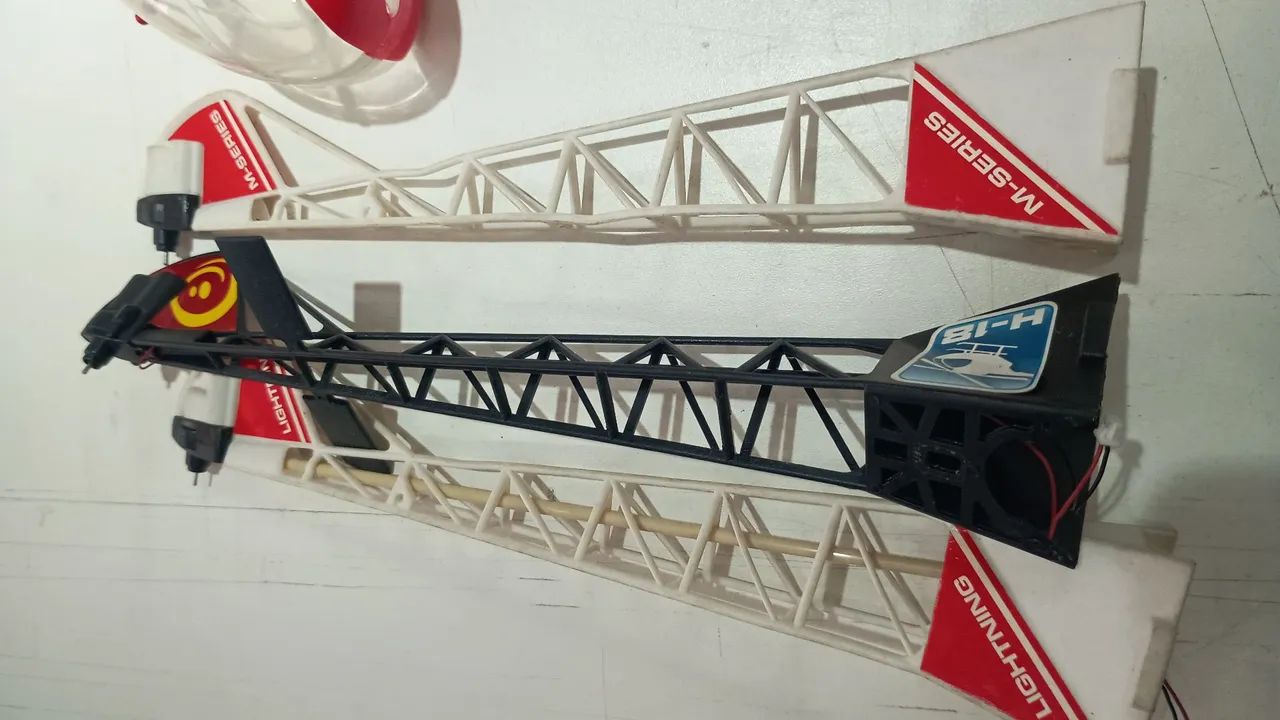 Peças helicóptero Candide cabine - Drones - Santo Amaro, São Paulo