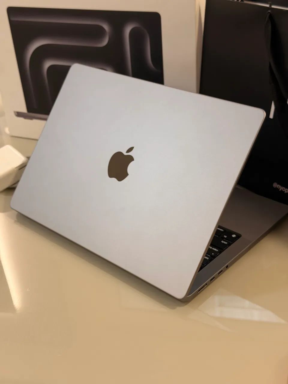 MacBook pro M3 スペースグレイ us MacBook Pro M3 - 1TB Space Gray - Notebooks - Jardim Janaína