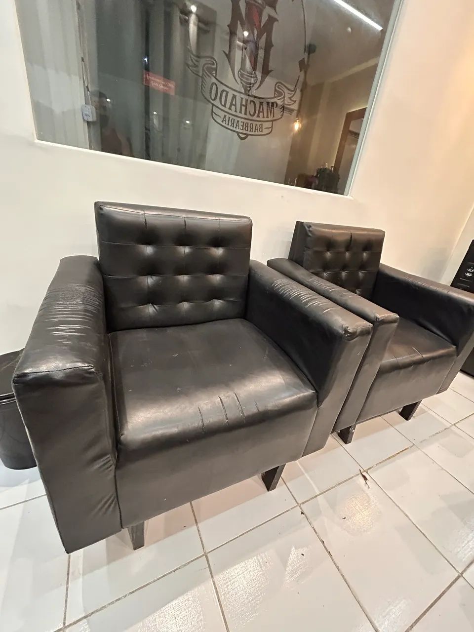 Poltronas de couro
