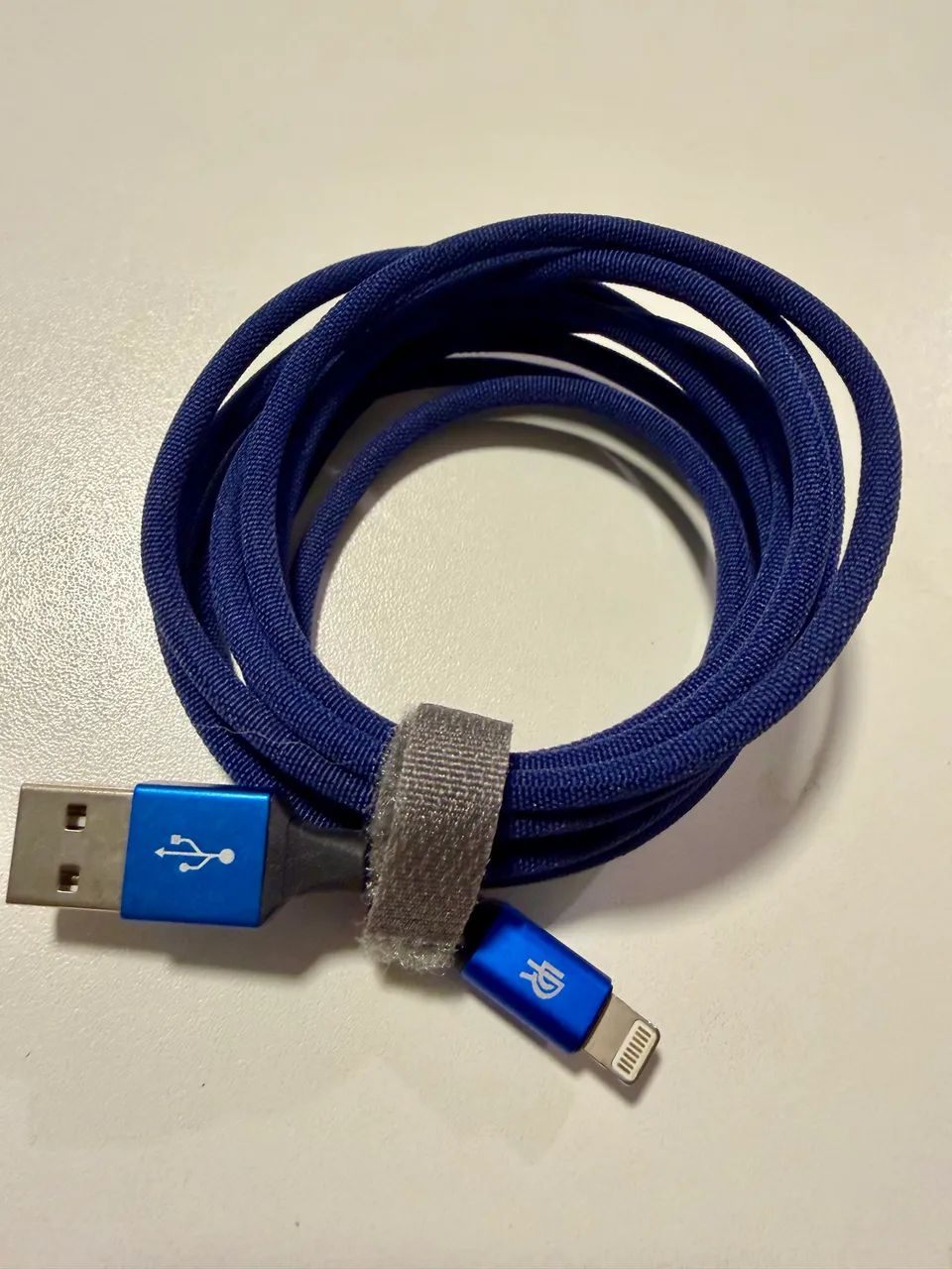 Cabo para Iphone padrão Lightning - 2 metros