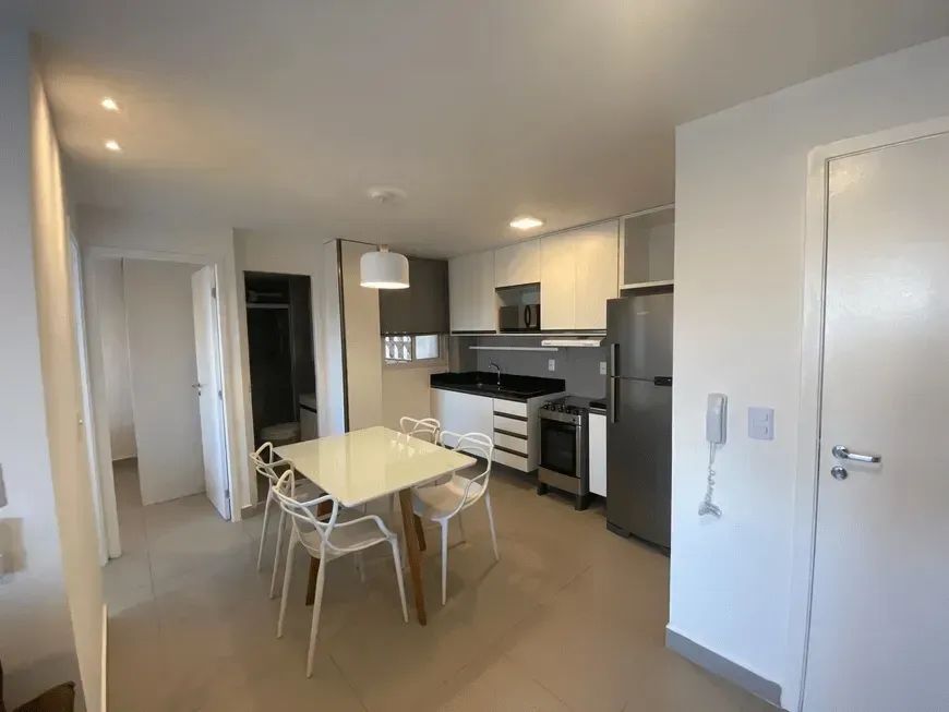 Foto do anúncio de Aluguel por temporada 47 m² / 2 quartos / na Beira Mar com Vista Mar / 100% Nascente em Meireles, Fortaleza