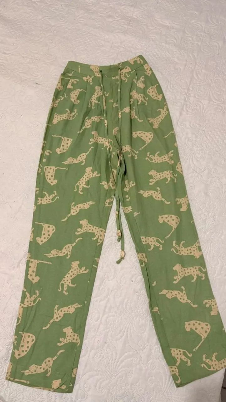 Vendo calça tamanho PP - Foto 2