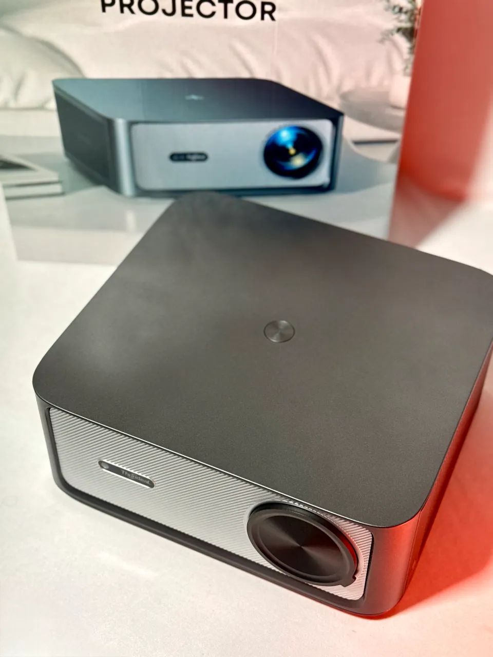 Projetor Thundeal Td98 Pro Ótica Selada Wifi 6 Android Cinza-escuro 127/220v - Foto 4