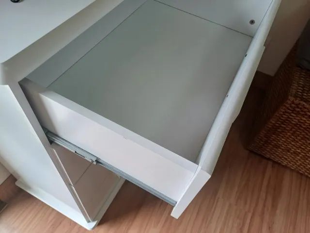 Cômoda em mdf branca com oito gavetas - Foto 5