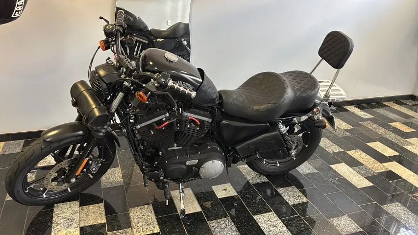 HARLEY DAVIDSON 