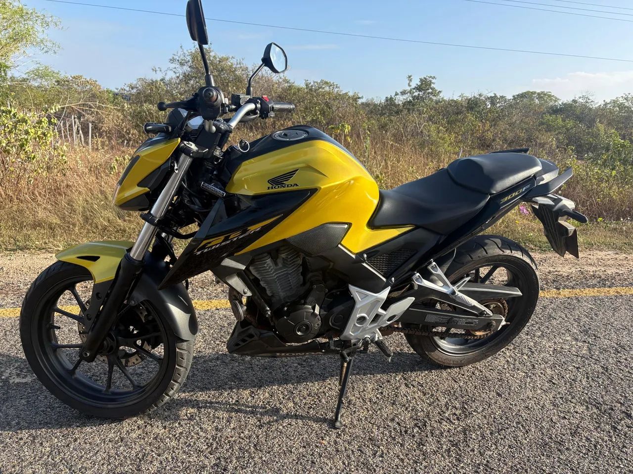 CB 300F ABS - Foto 4