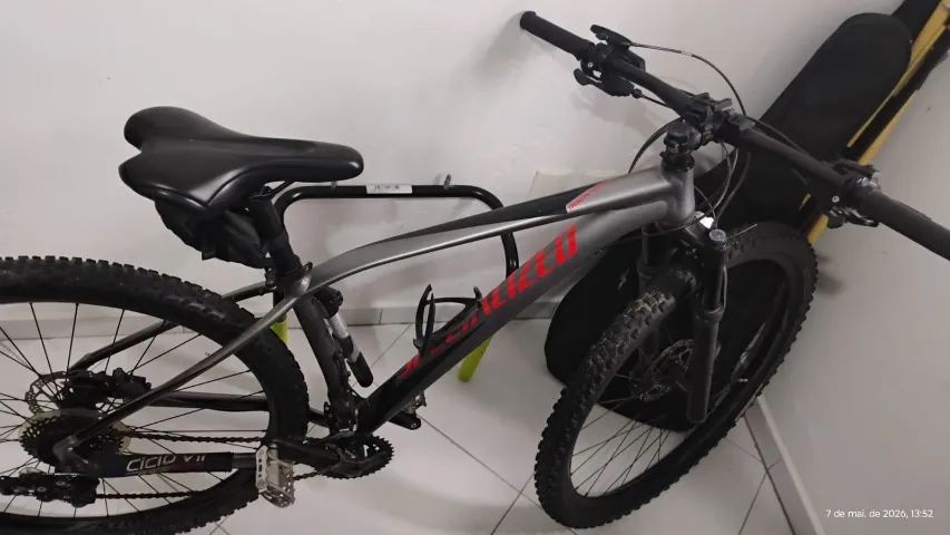 Bike Specialized 17" RockHopper Expert 29