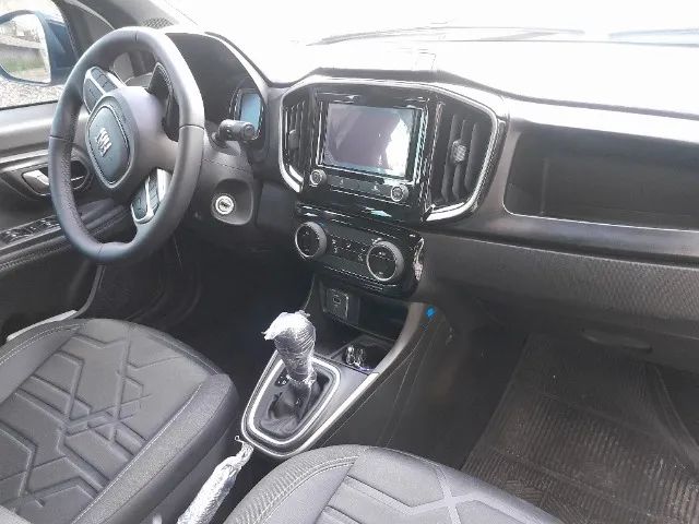 Fiat Strada Volcano 1.3 Flex 8V CD Aut. 2025 - Foto 4