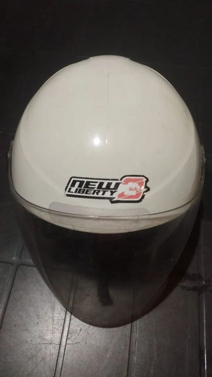 Capacete