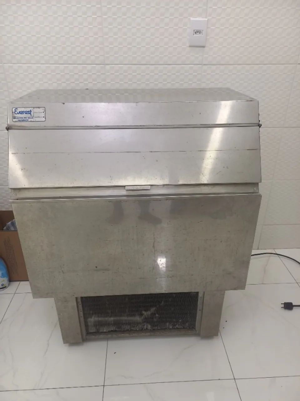 MÁQUINA DE GELO