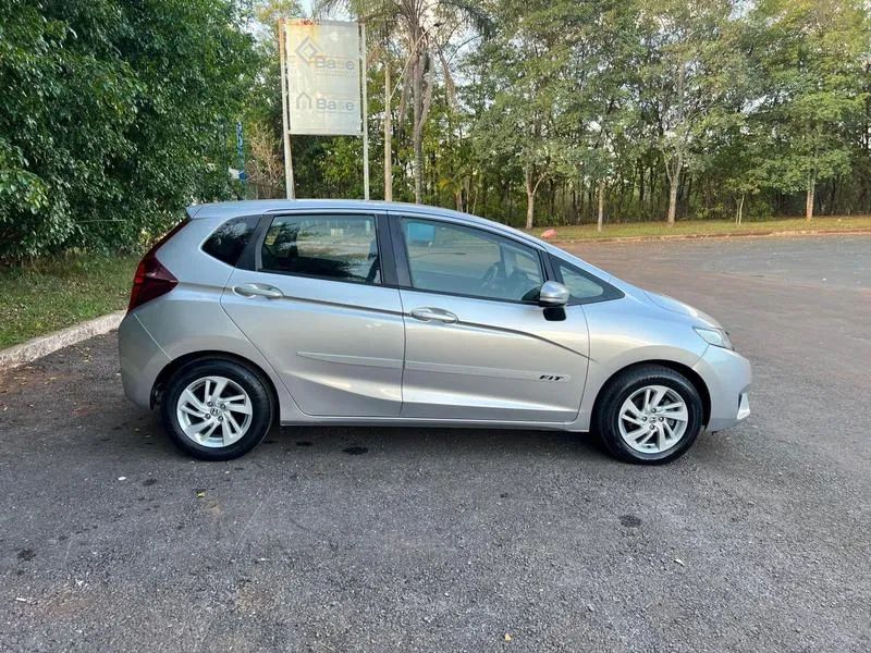 Honda Fit LX 1.5 Flexone 16V 5P Mec. 2015 - Foto 6