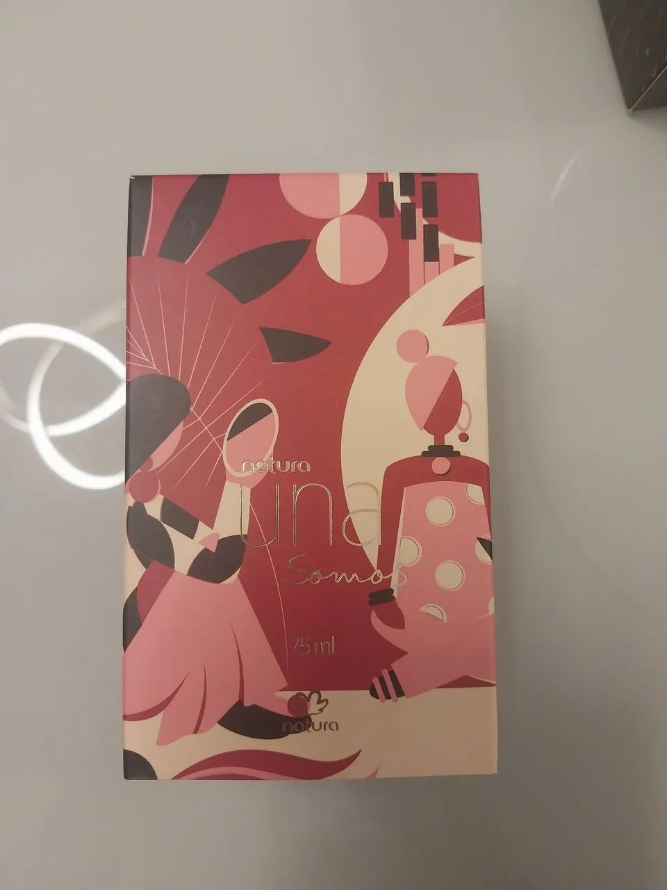 Perfumes nunca usados , apenas aberto .  - Foto 2