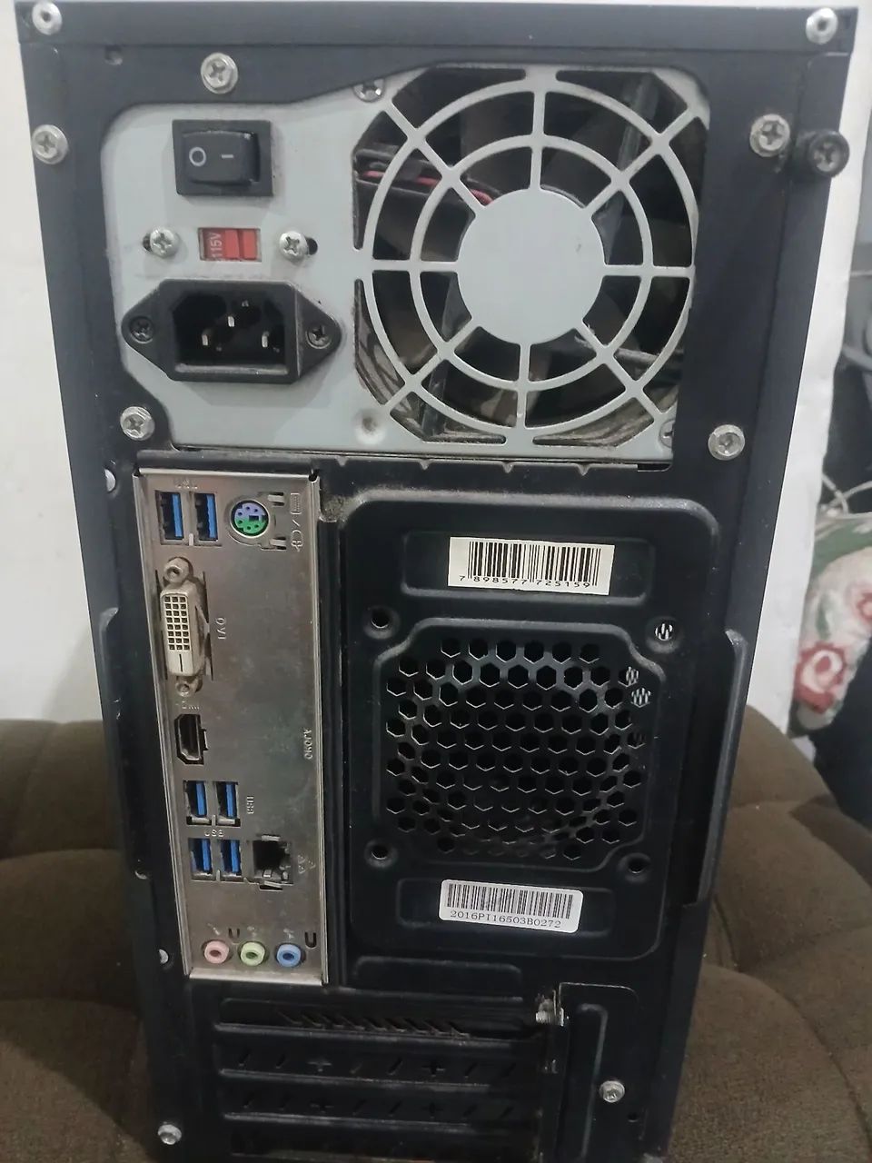 Cpu  em. Ótimo estado  para quem precisa   - Foto 2