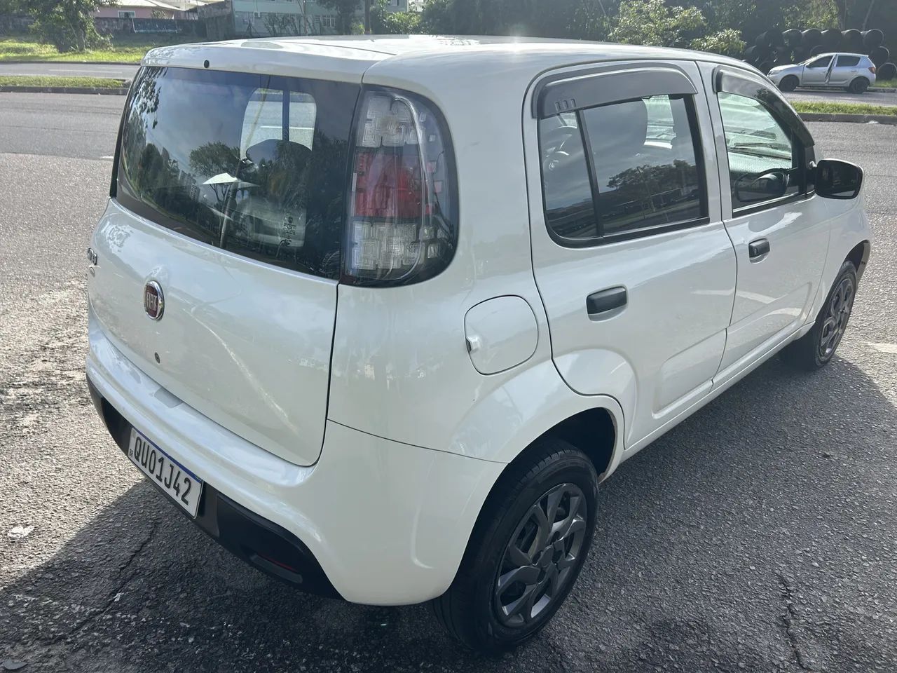 Fiat Uno Attractive 1.0 EVO Fire Flex 8V 5P 2020 - Foto 3