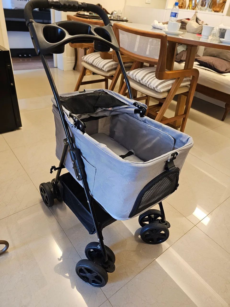 Carrinho para cachorro pequeno