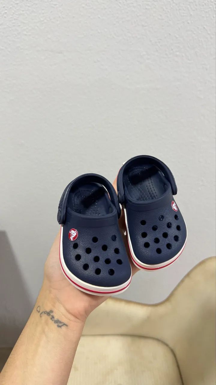 Crocs infantil tamanho c4 - Foto 2