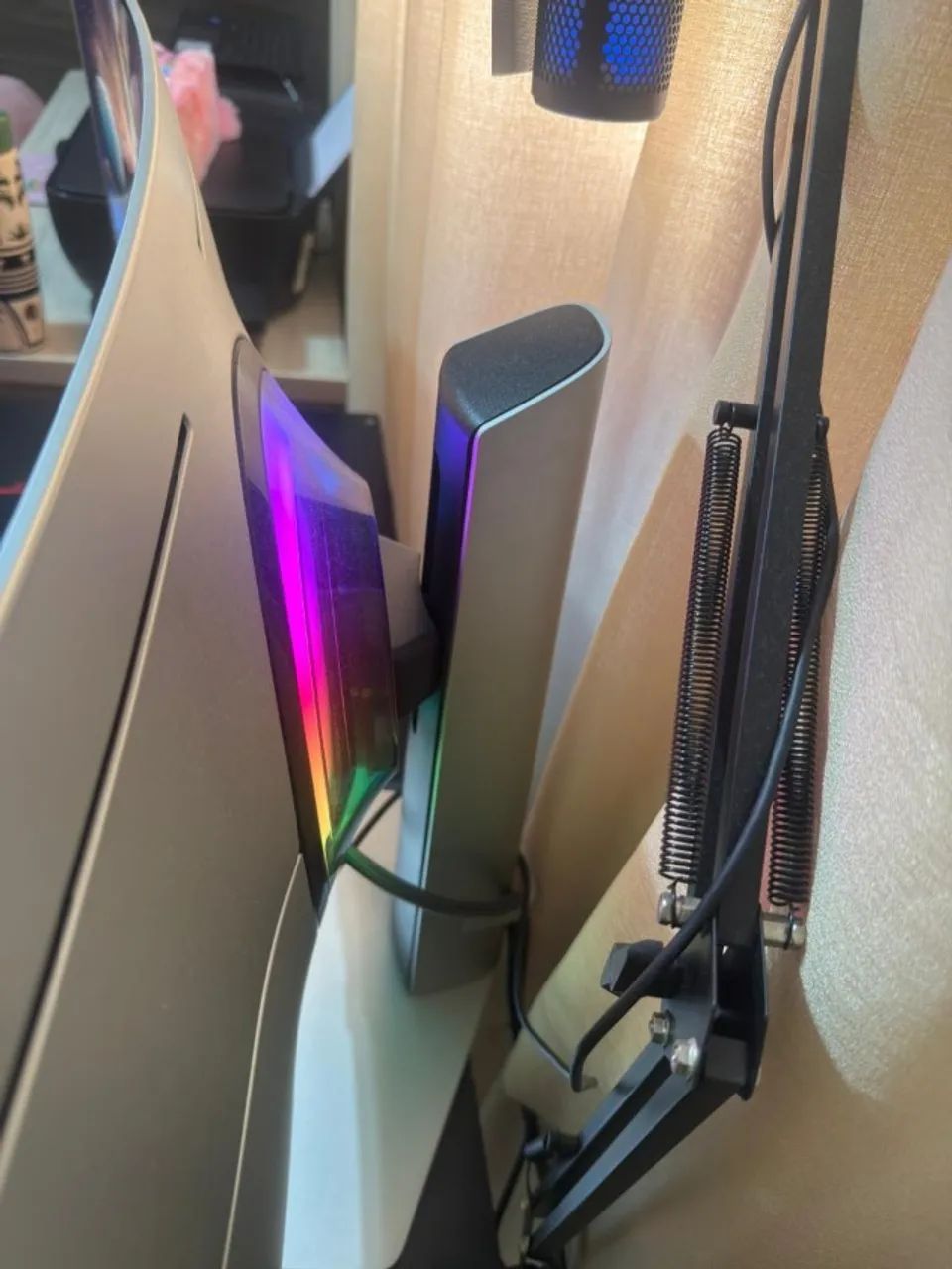 Monitor G9 Odyssey Oled 240hz - Foto 2