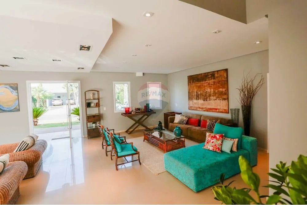 Casa Condomínio Lago Azul Residencial e Golfe Clube com 5 suítes - Foto 2