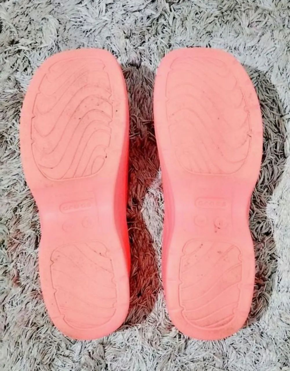 crocs skyline slide guava 37 - Foto 3