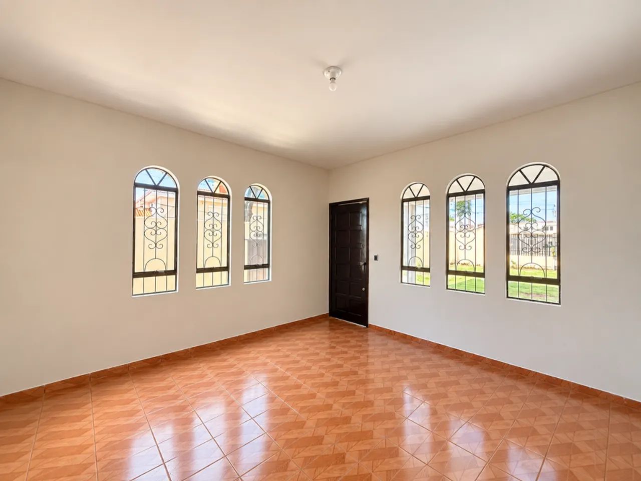 Sobrado à venda em Maringá, Jardim Alvorada, com 3 quartos, com 138.7 m² - Foto 3