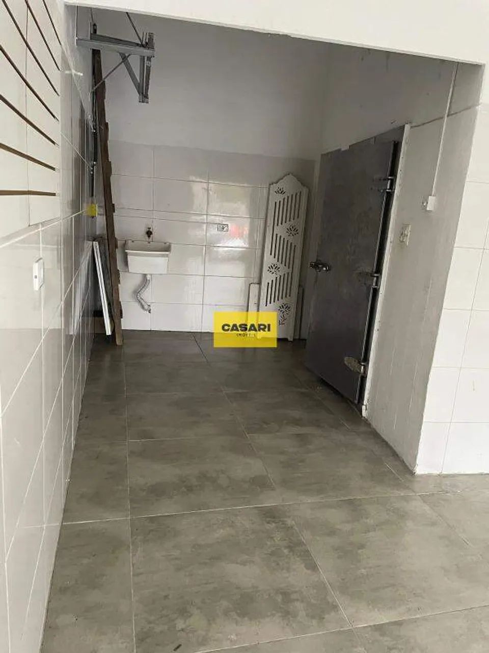 Salão Comercial para Alugar em Santo André (Santa Maria) | 33m², 1 Vaga - Foto 5