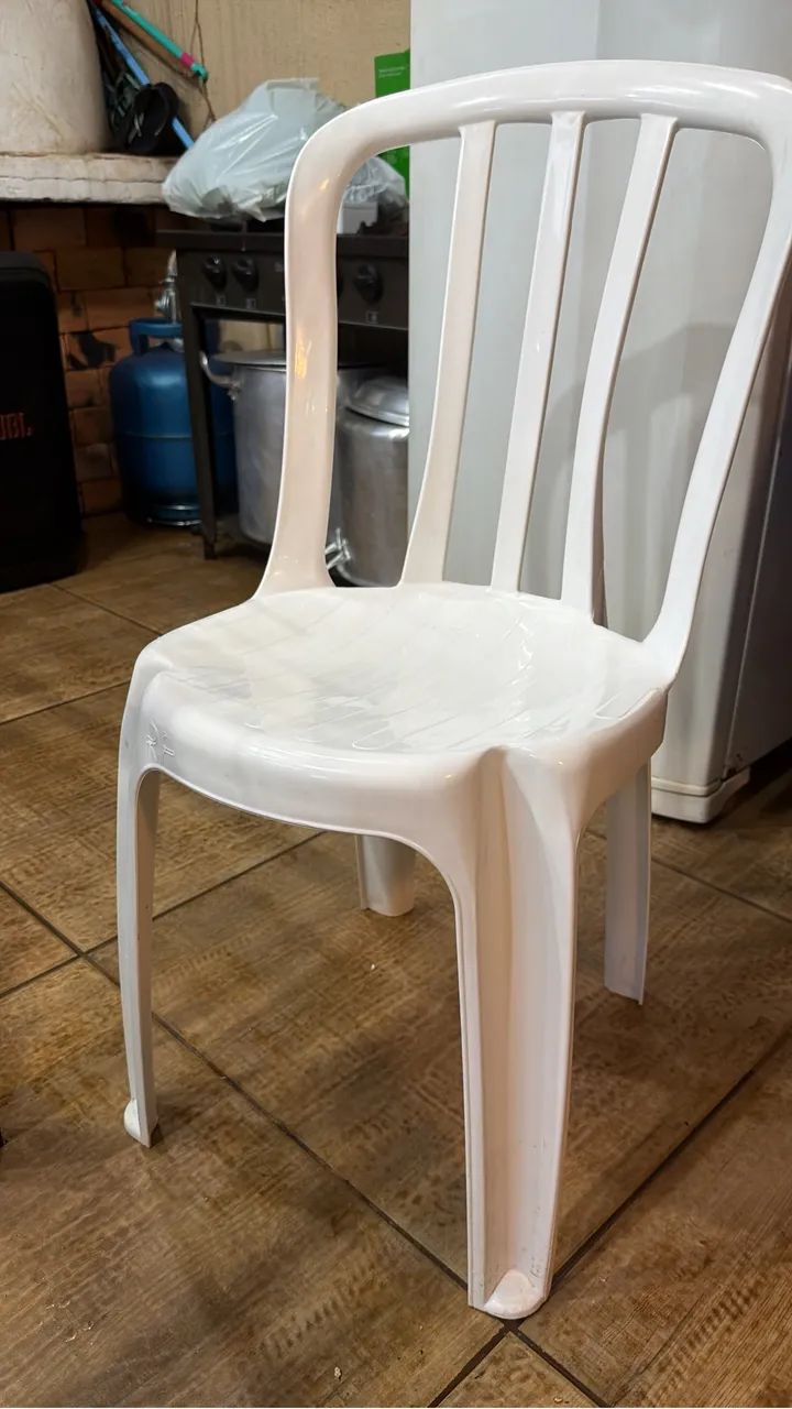 JOGO DE MESA E CADEIRA USADO  - Foto 3
