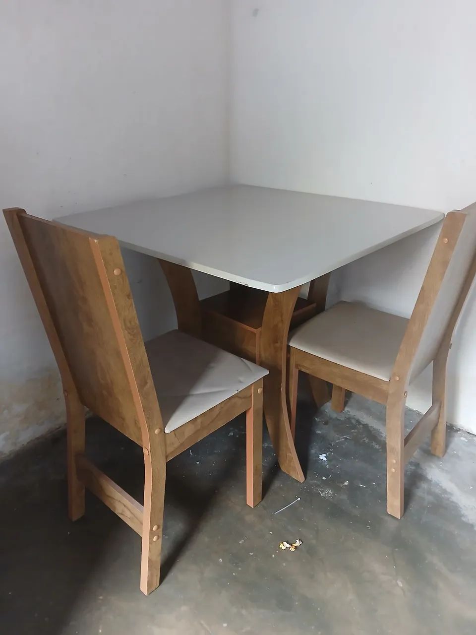 Mesa com 2 cadeiras - Foto 3