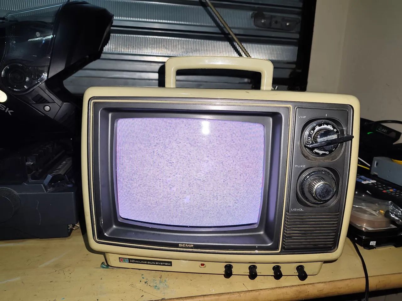 Tv semp TVC 10IL