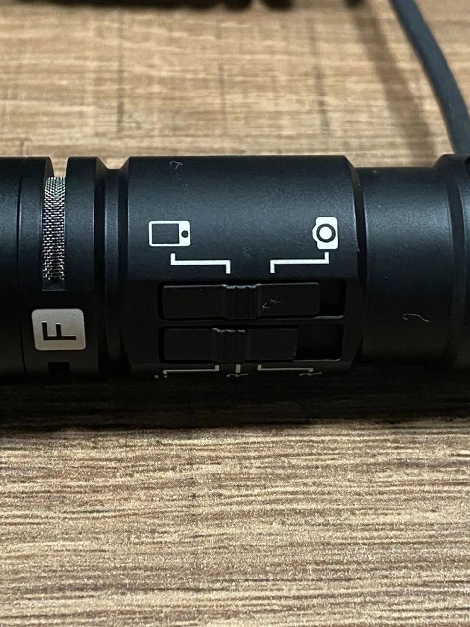 Microfone Condensador Boya Para Tablets Celular DSLR - Preto - Foto 4