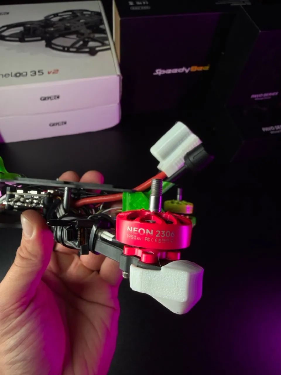 DRONE FPV AXISFLYING MANTA 5 - Foto 5