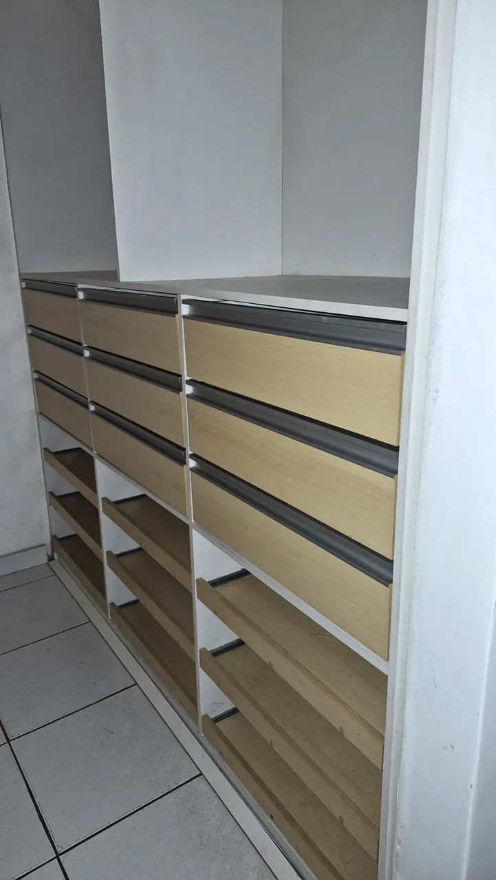 Armário mdf em perfeito estado