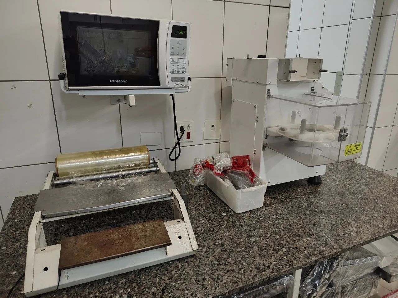 SALÃO COM COZINHA INDUSTRIAL COMPLETA PARA PADARIA - Foto 5