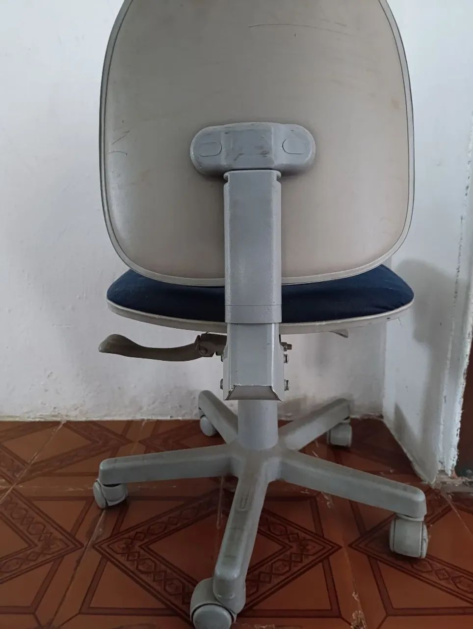 Cadeira de escritório  - Foto 2