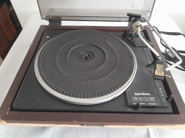 Toca Discos Gradiente Garrard S-125, sem teste, para reparo, ler a descrição - Foto 4