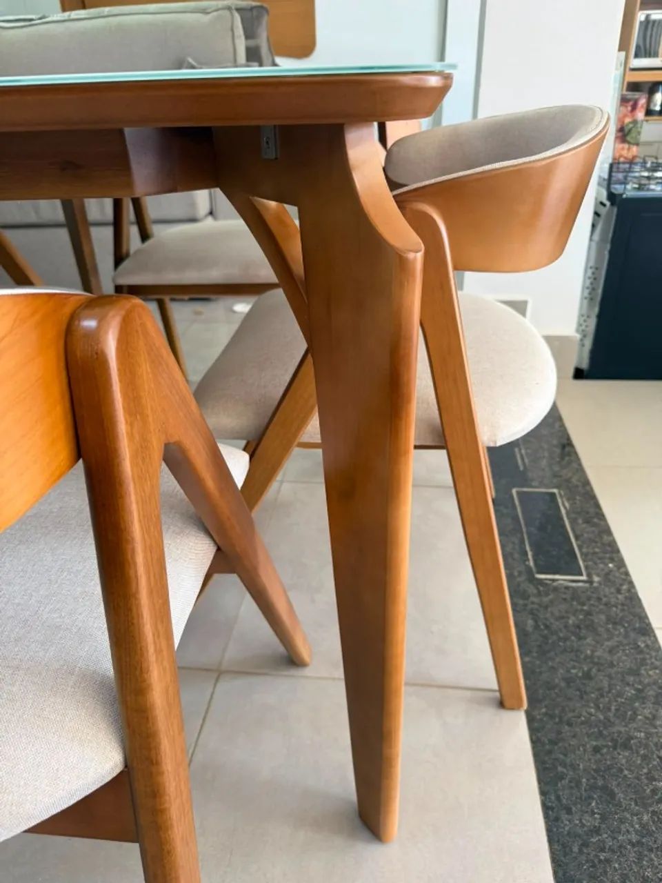 Mesa Capri Nelma Com Cadeira Antonella Pronta Entrega - Foto 2